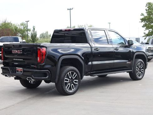 New 2026 GMC Sierra 1500 AT4 w/ AT4 Premium Package AWD/4WD image 6