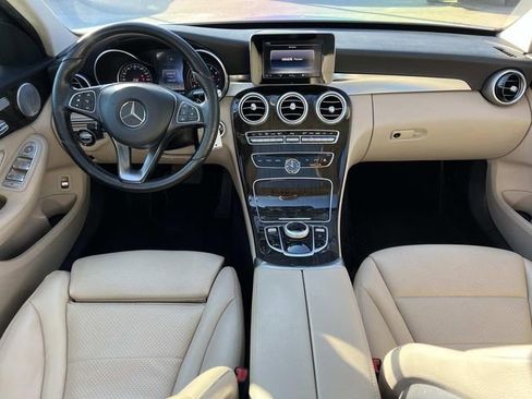Used 2017 Mercedes-Benz C 300 4MATIC Sedan image 15