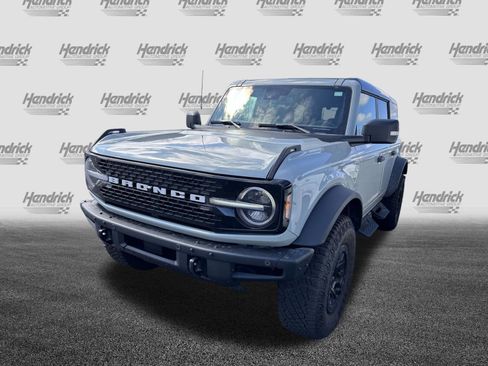 Used 2024 Ford Bronco Wildtrak image 9