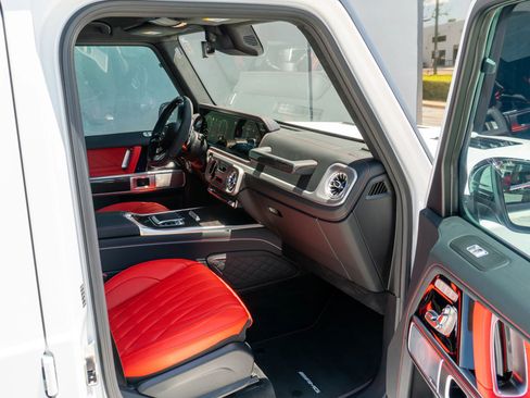 Used 2026 Mercedes-Benz G 63 AMG 4MATIC image 64