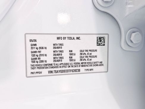Used 2026 Tesla Model Y Long Range AWD/4WD image 41