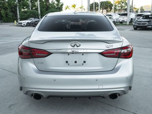 Used 2019 INFINITI Q50 Luxe w/ Essential Package (3.0T Luxe) image 9