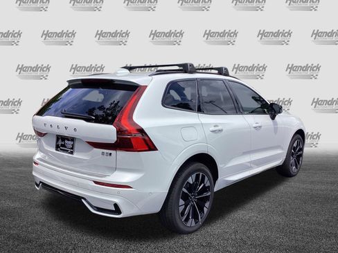Used 2026 Volvo XC60 B5 Plus w/ Protection Package Premier AWD/4WD image 9