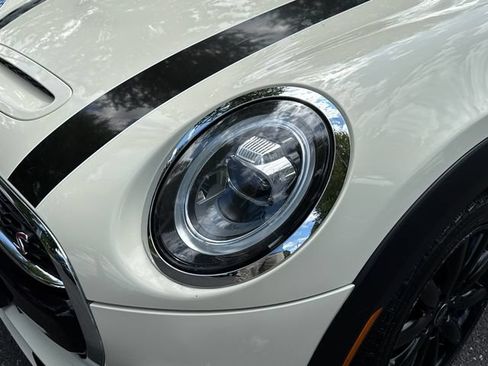Used 2019 MINI Cooper S w/ Signature Upholstery Package FWD image 7