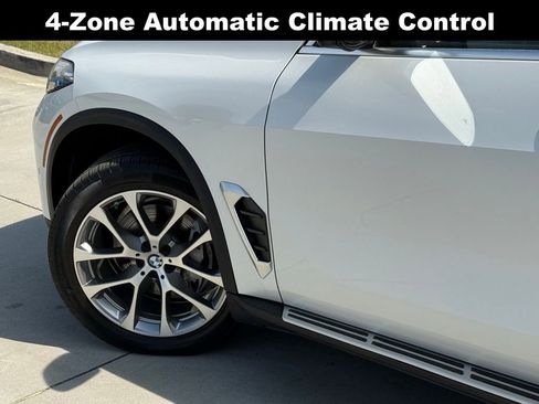 Used 2024 BMW X5 xDrive40i AWD/4WD image 9
