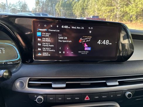 Used 2023 Hyundai Palisade SE w/ Cargo Package image 12