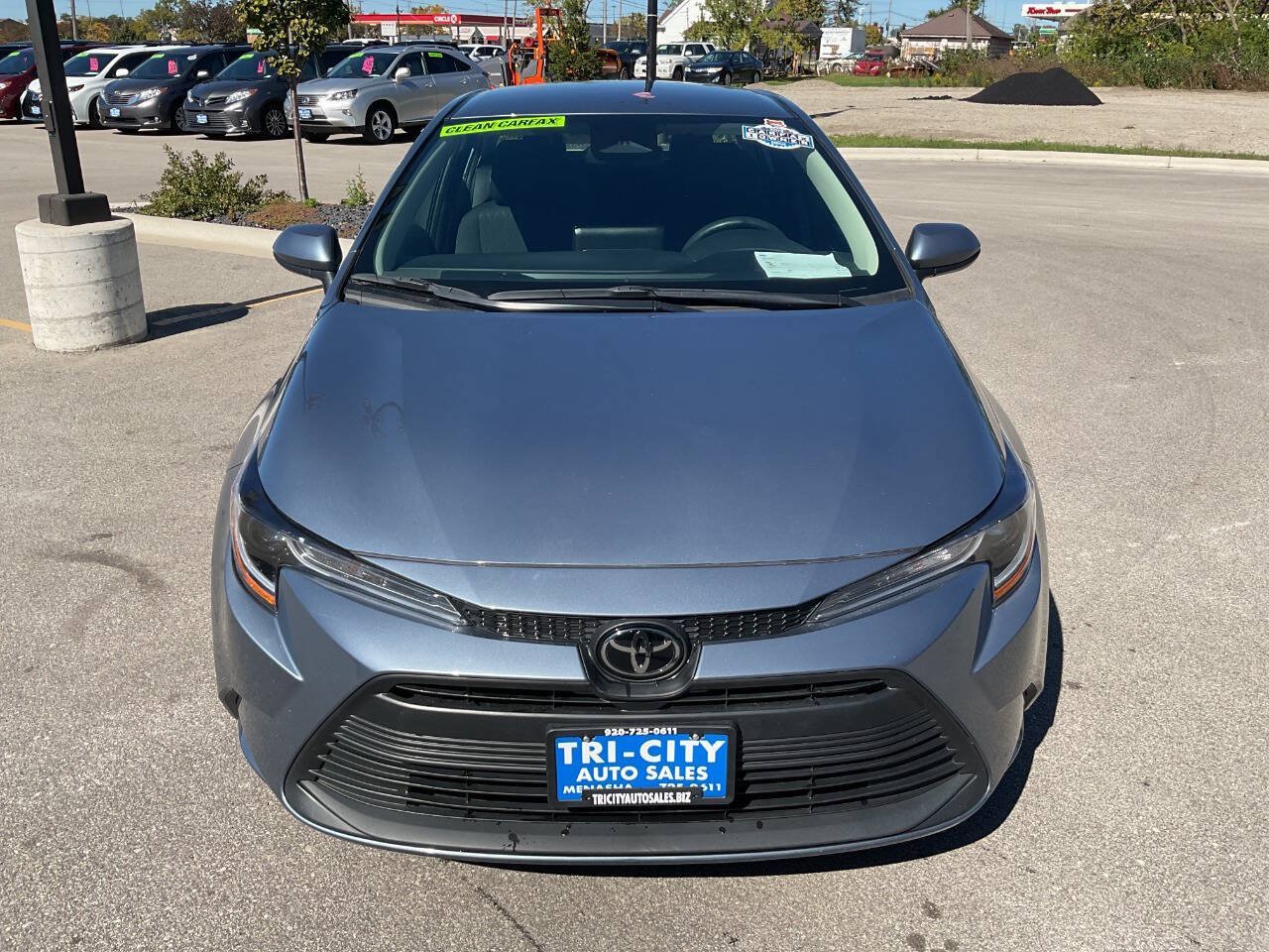 Used 2025 Toyota Corolla LE FWD image 12