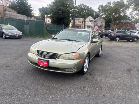 Used 2002 INFINITI I35 FWD image 2