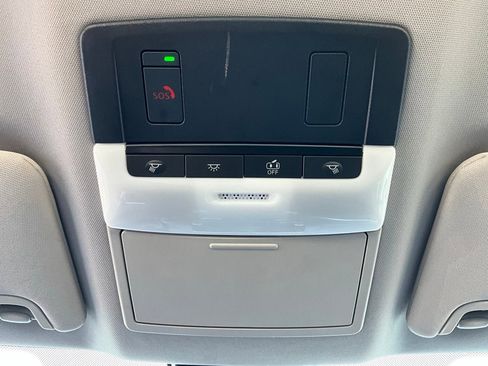 Used 2025 Nissan Altima 2.5 SV image 17