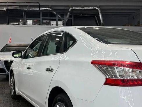 Used 2014 Nissan Sentra S FWD image 5