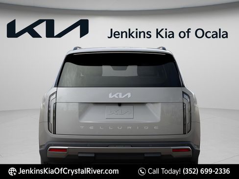 New 2027 Kia Telluride S image 6