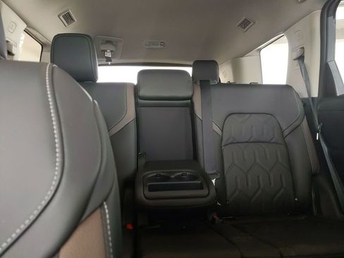 Used 2026 Nissan Pathfinder Platinum w/ Cargo Package AWD/4WD image 33