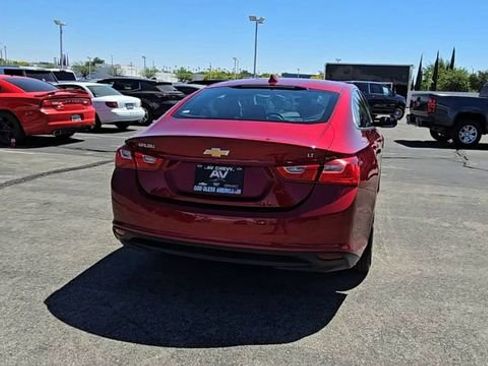 Used 2024 Chevrolet Malibu LT FWD image 7