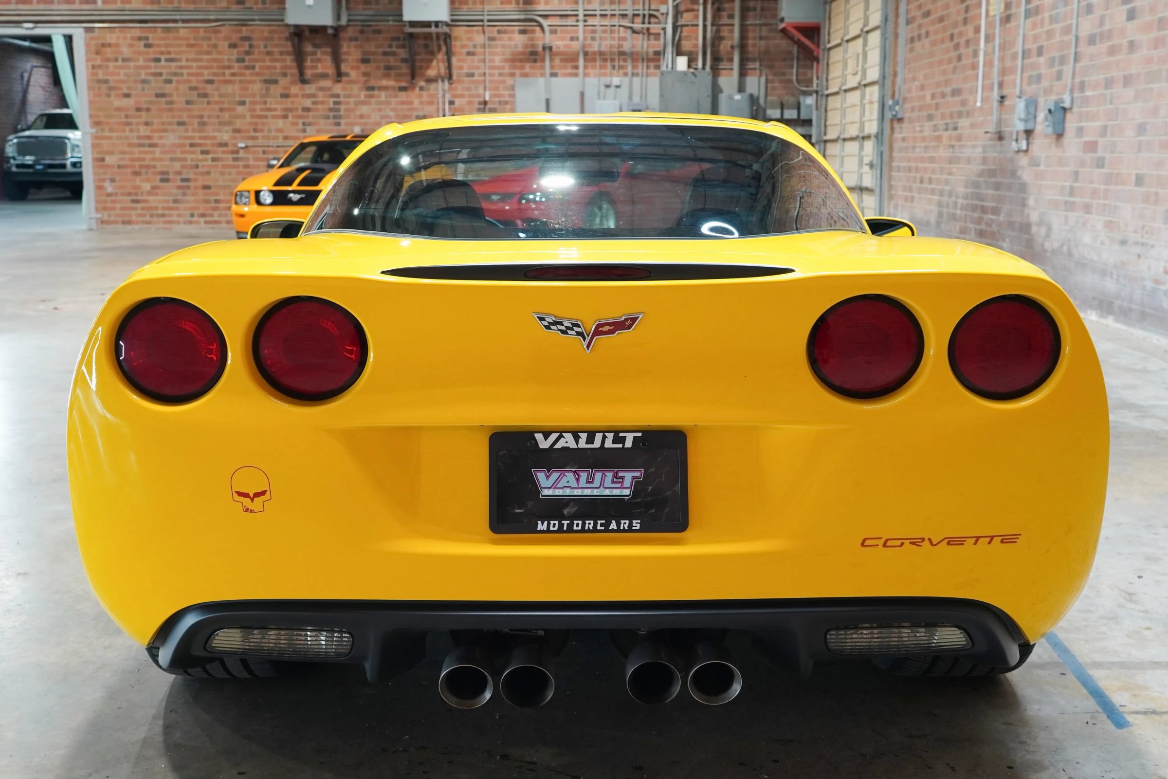 Used 2012 Chevrolet Corvette Coupe w/ Roof Package RWD image 11