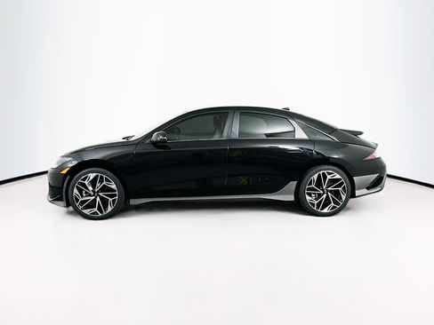 Used 2024 Hyundai Ioniq 6 SEL image 4