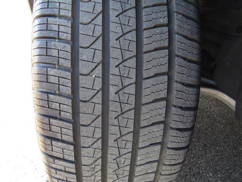 Certified 2022 Mercedes-Benz GLS 450 4MATIC image 23