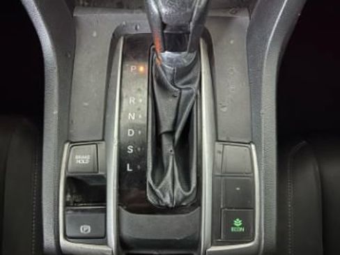 Used 2018 Honda Civic LX image 7