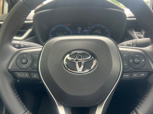 Certified 2026 Toyota Corolla SE w/ SE Premium Package image 22