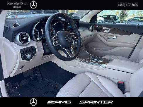 Used 2022 Mercedes-Benz GLC 300 4MATIC image 10