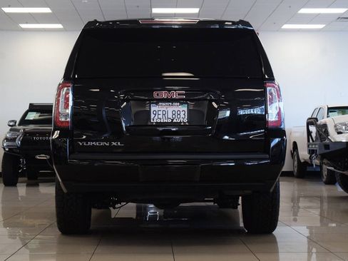 Used 2018 GMC Yukon XL SLT AWD/4WD image 6