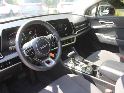 Used 2023 Kia Sportage LX AWD/4WD image 21