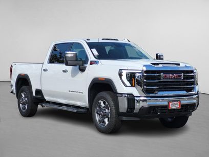New 2025 GMC Sierra 2500 SLT w/ SLT Premium Package