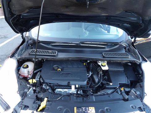 Used 2018 Ford Escape SEL image 28