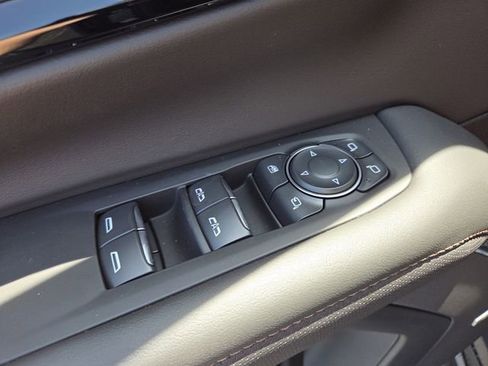 New 2026 Chevrolet Tahoe High Country AWD/4WD image 12