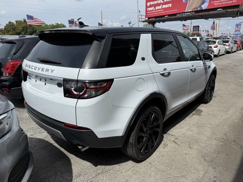Used 2016 Land Rover Discovery Sport HSE Luxury image 3