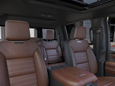 New 2026 GMC Sierra 2500 Denali Ultimate w/ LPO, Black Badging Package AWD/4WD image 25
