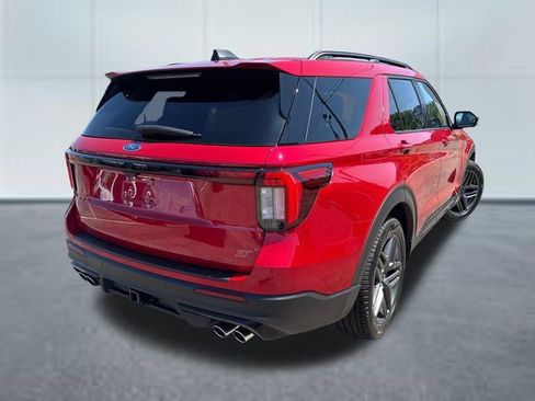 New 2026 Ford Explorer ST AWD/4WD image 4