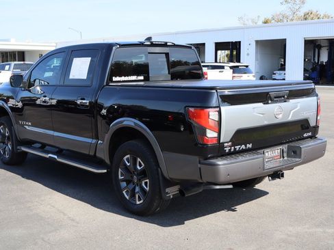 Used 2023 Nissan Titan Platinum Reserve w/ Moonroof Package image 6