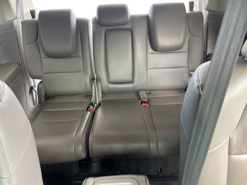 Used 2016 Honda Odyssey Touring Elite image 19