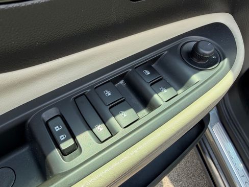 Used 2019 Buick Encore Preferred w/ Safety Package FWD image 13