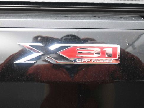 Used 2022 GMC Sierra 1500 Elevation w/ Elevation Premium Package image 24