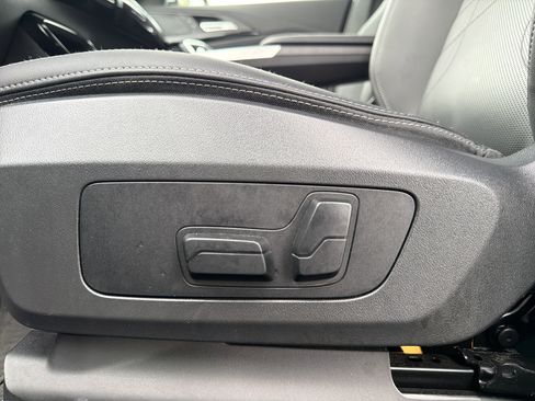 Used 2025 BMW X1 xDrive28i w/ Convenience Package AWD/4WD image 17