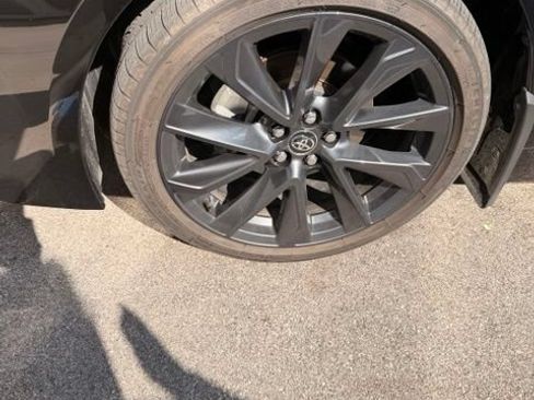 Used 2023 Toyota Corolla SE FWD image 5