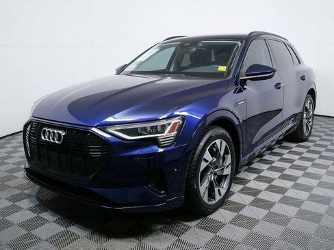 Certified 2021 Audi e-tron Premium w/ Convenience Plus Package image 24