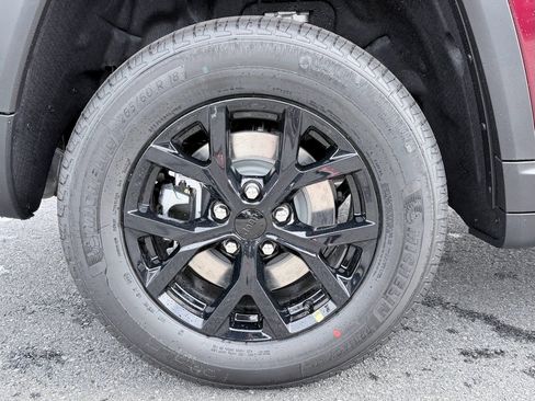 New 2026 Jeep Grand Cherokee L 2WD image 36