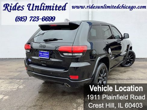 Used 2018 Jeep Grand Cherokee Altitude AWD/4WD image 7
