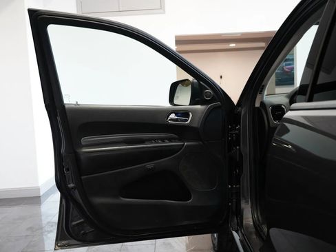 Used 2018 Dodge Durango GT image 22