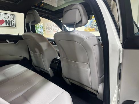 Used 2012 Mercedes-Benz C 300 4MATIC Sedan image 26