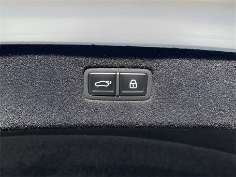 New 2026 Genesis G90 3.5T image 7