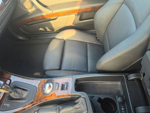 Used 2008 BMW 335i Convertible RWD image 22
