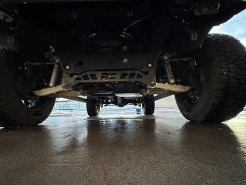 Used 2016 Chevrolet Tahoe LTZ AWD/4WD image 37