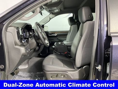 Used 2024 Chevrolet Silverado 1500 LT AWD/4WD image 12
