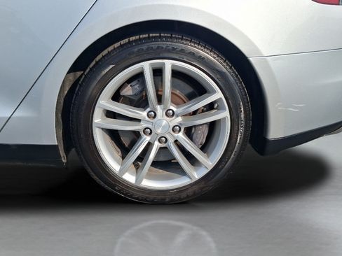 Used 2013 Tesla Model S RWD image 29