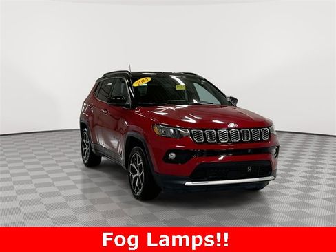 Used 2024 Jeep Compass Limited image 2