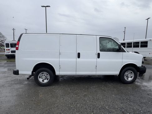 Used 2021 Chevrolet Express 2500 w/ Safety Package image 3