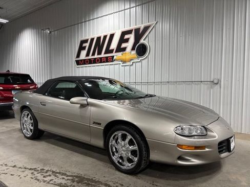 Used 1999 Chevrolet Camaro Z28 RWD image 4